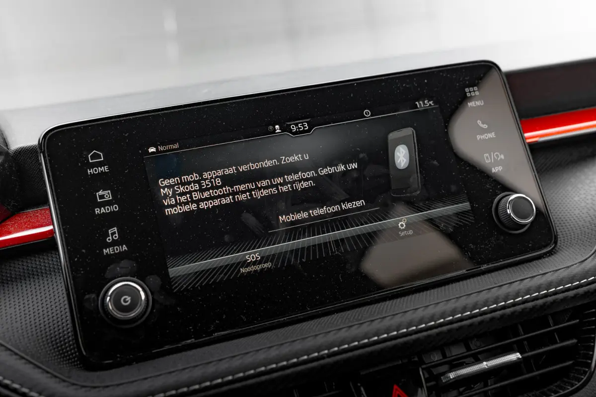 1.0 TSI 115 PK Monte Carlo Achteruitrijcamera | Virtual cockpit | Keyless | Carplay | Sfeerverlichting