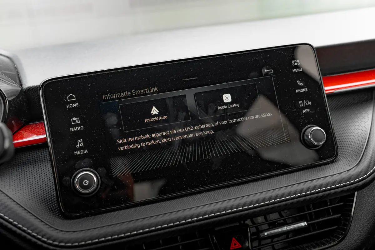 1.0 TSI 115 PK Monte Carlo Achteruitrijcamera | Virtual cockpit | Keyless | Carplay | Sfeerverlichting