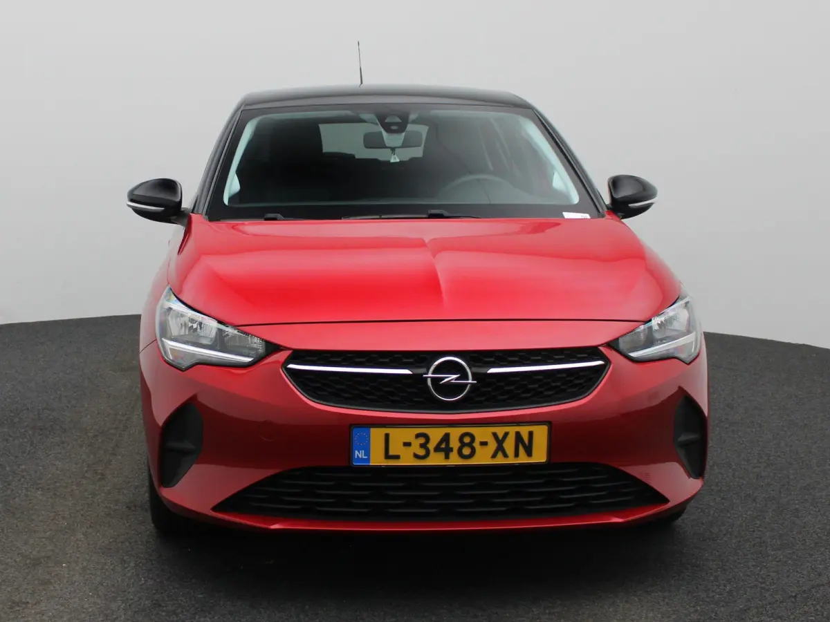 1.2 Edition | WORDT VERWACHT | APPLE CARPLAY | ANDROID AUTO | NAVIGATIE | ACHTERUITRIJCAMERA | DAB RADIO | GETINTE RUITEN | LICHTMETALEN VELGEN | BLUETOOTH | AIRCO | CRUISE CONTROL |