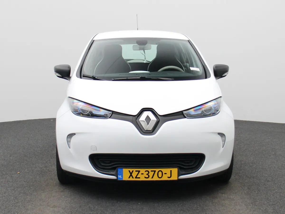 R90 Life 41 kWh | WORDT VERWACHT | NAVIGATIE | PARKEERSENSOREN ACHTER | BLUETOOTH | CRUISE CONTROL | AIRCO | MULTIFUNCTIONEEL STUURWIEL | 5-DEURS |