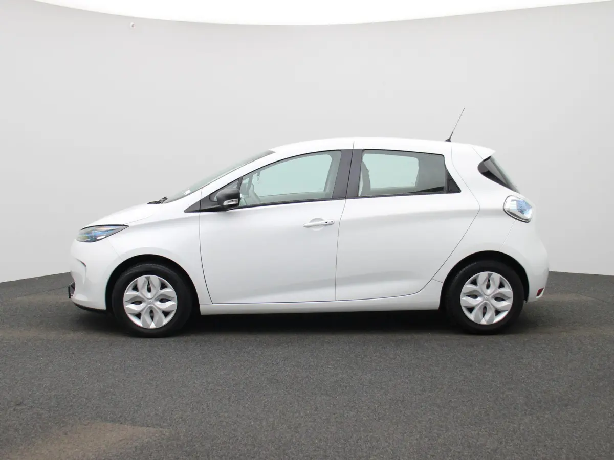 R90 Life 41 kWh | WORDT VERWACHT | NAVIGATIE | PARKEERSENSOREN ACHTER | BLUETOOTH | CRUISE CONTROL | AIRCO | MULTIFUNCTIONEEL STUURWIEL | 5-DEURS |