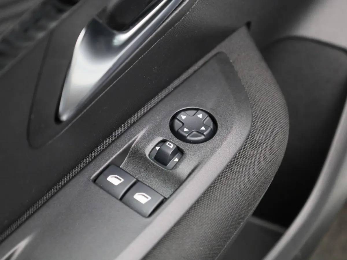 1.2 PureTech Active