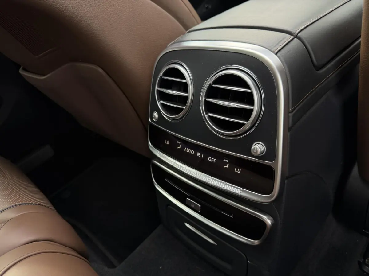 350 BlueTEC Prestige Plus s350 Maybach/Tv/