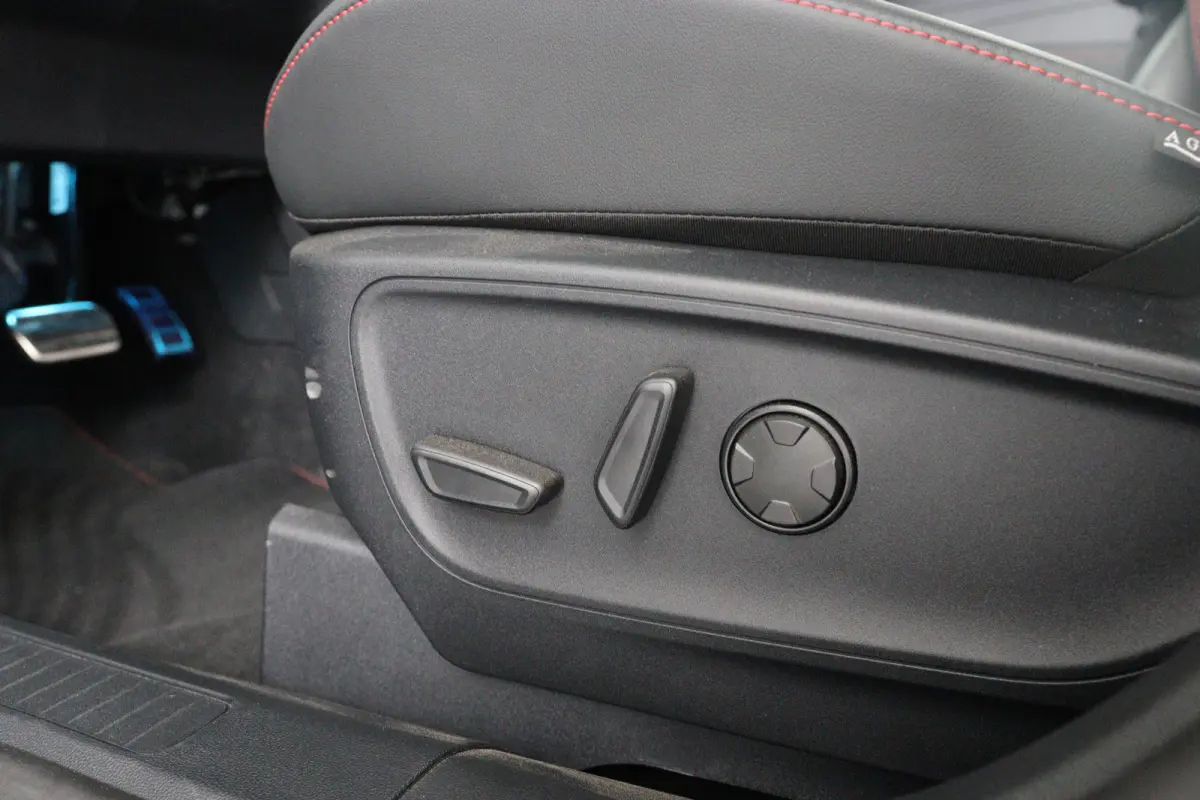 Plug-In Hybrid ST-Line X | Elektrisch Wegklapbare Trekhaak | Winter Pack | Adaptieve Cruise Control | Memory | 360* Camera |