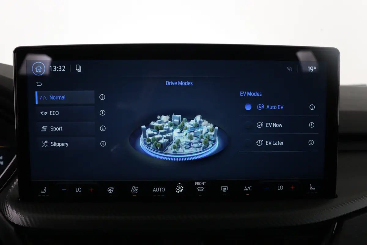Plug-In Hybrid ST-Line X | Elektrisch Wegklapbare Trekhaak | Winter Pack | Adaptieve Cruise Control | Memory | 360* Camera |