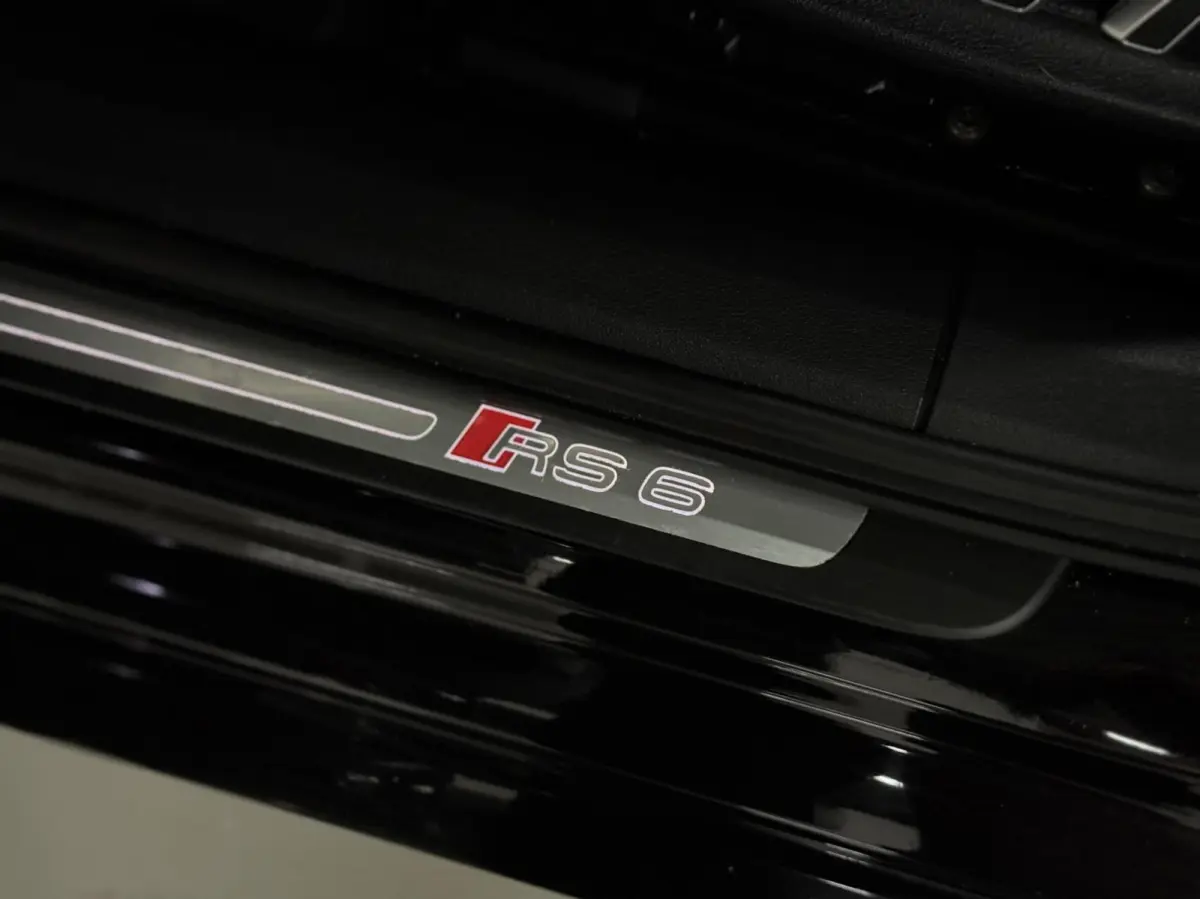 4.0 TFSI RS 6 quattro|PANO|SOFTCL|BOSE|MEMO