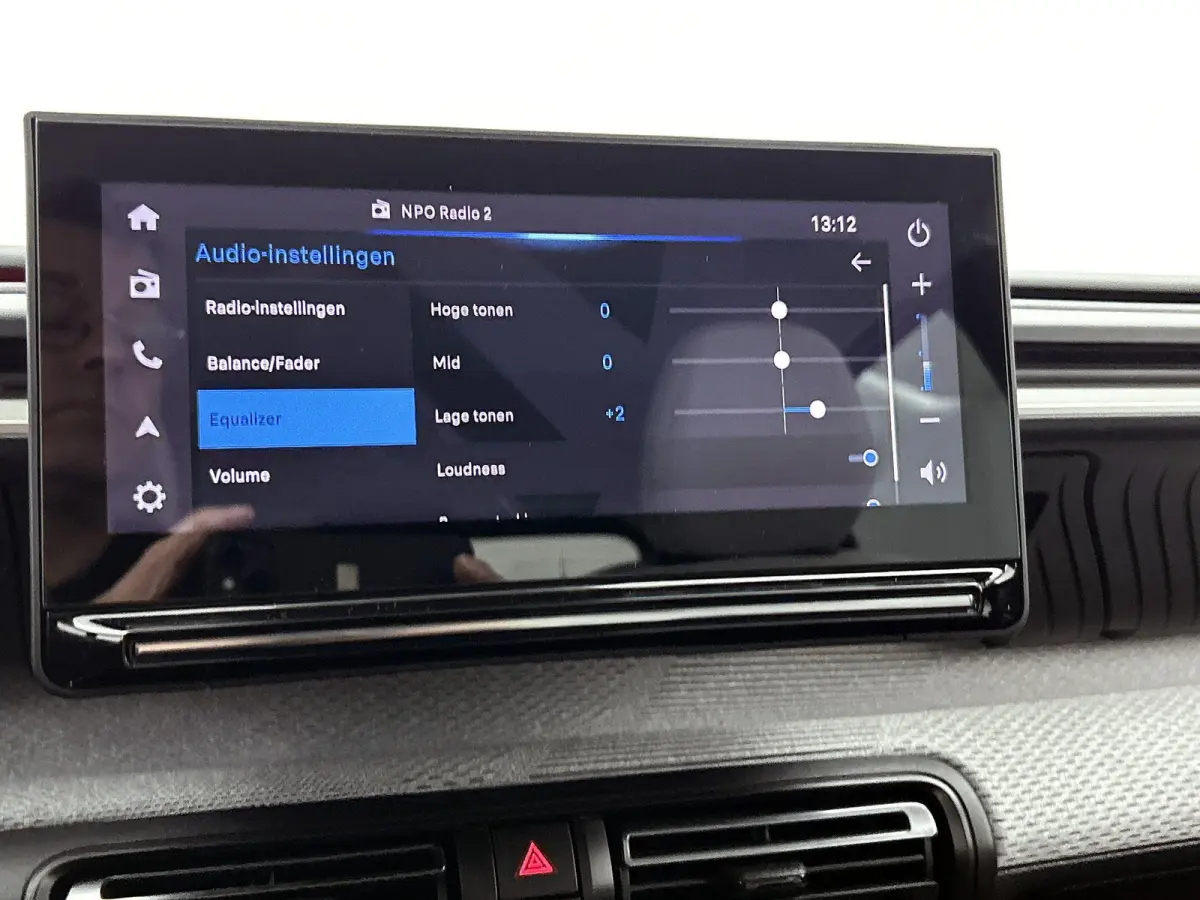 1.2 100pk Max | Navigatie | Achteruitrijcamera | Climate control | Cruise control | Parkeersensoren | Led koplampen | Apple Carplay / Android Auto | DAB+ radio | Bluetooth | Donker getint gl