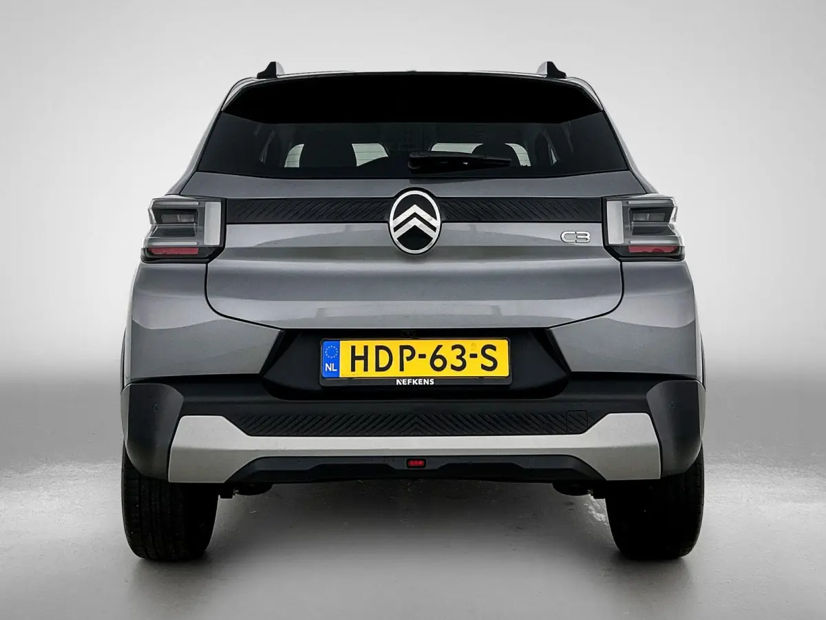 1.2 100pk Max | Navigatie | Achteruitrijcamera | Climate control | Cruise control | Parkeersensoren | Led koplampen | Apple Carplay / Android Auto | DAB+ radio | Bluetooth | Donker getint gl