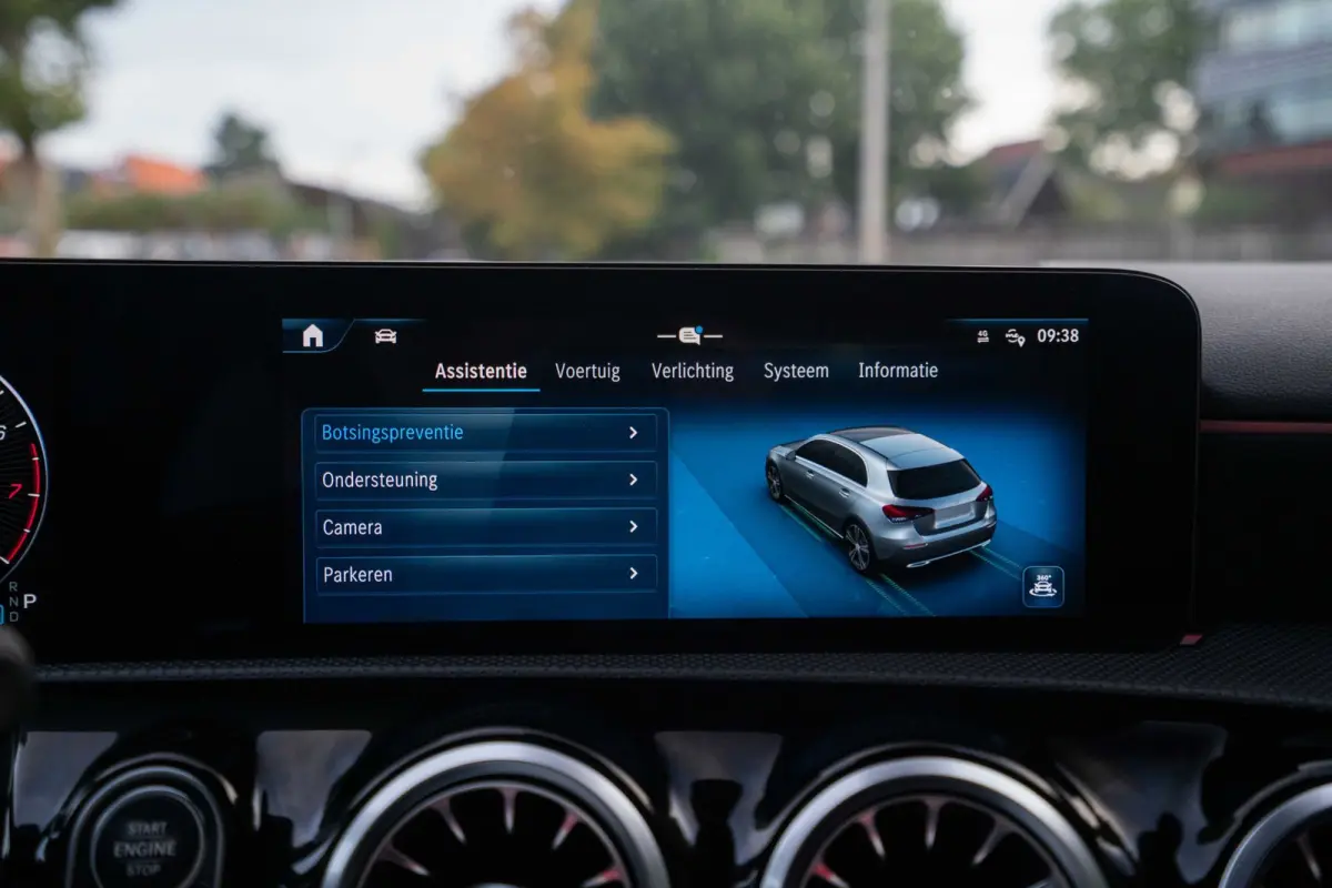 180 AMG Line Automaat | Navigatie | CarPlay | Facelift | Zwart | Vol opties | Inruil mogelijk