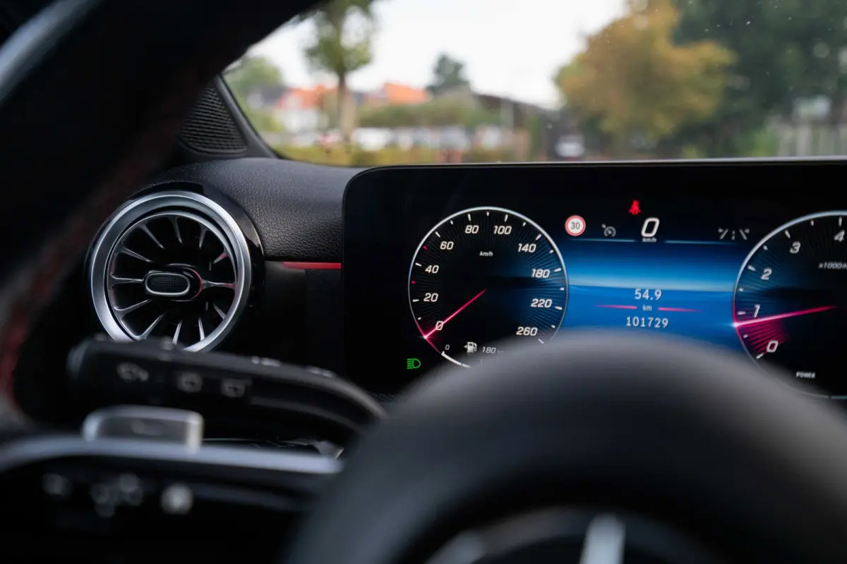 180 AMG Line Automaat | Navigatie | CarPlay | Facelift | Zwart | Vol opties | Inruil mogelijk