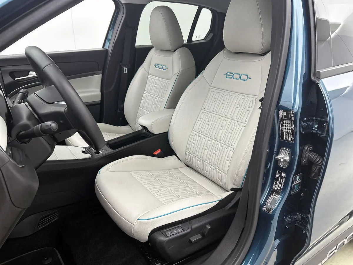156pk La Prima 54 kWh Automaat ACCU 95% | 3 Fase | Elektrische Achterklep | Elektrische Bestuurdersstoel met Massage | Navigatie | Climate Control | Adaptieve Cruise Control | 18" LMV | Acht