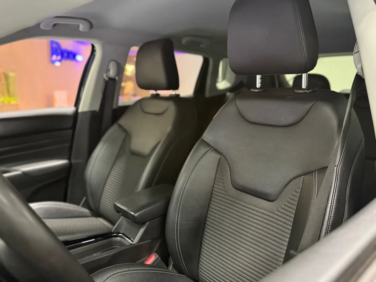 1.3T Night Eagle 4xe190PK Plug-in Hybrid 4x4| Trekhaak |Navi| Acc |Led| Camera| Carplay |Clima |Leder