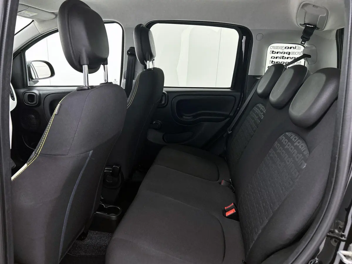 1.0 70pk Hybrid Cross | Apple Carplay/Android Auto | Cruise Control | Airco | Parkeersensoren | IsoFix |