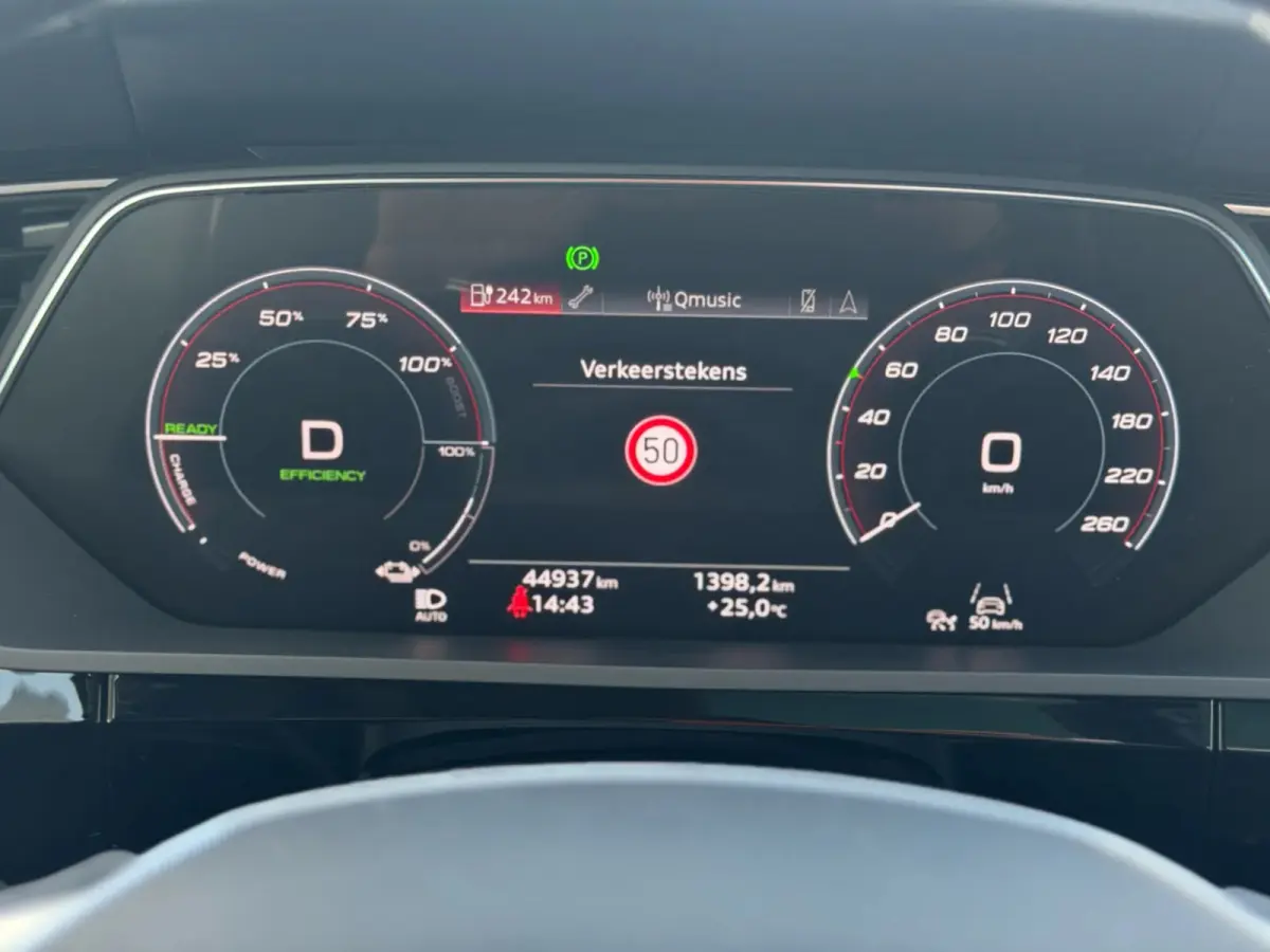 55 quattro S edition 95 kWh 94% SoH (Dealer OndH, Panorama, Matrix KopLampen, 360 Camera, Carplay, Etc)