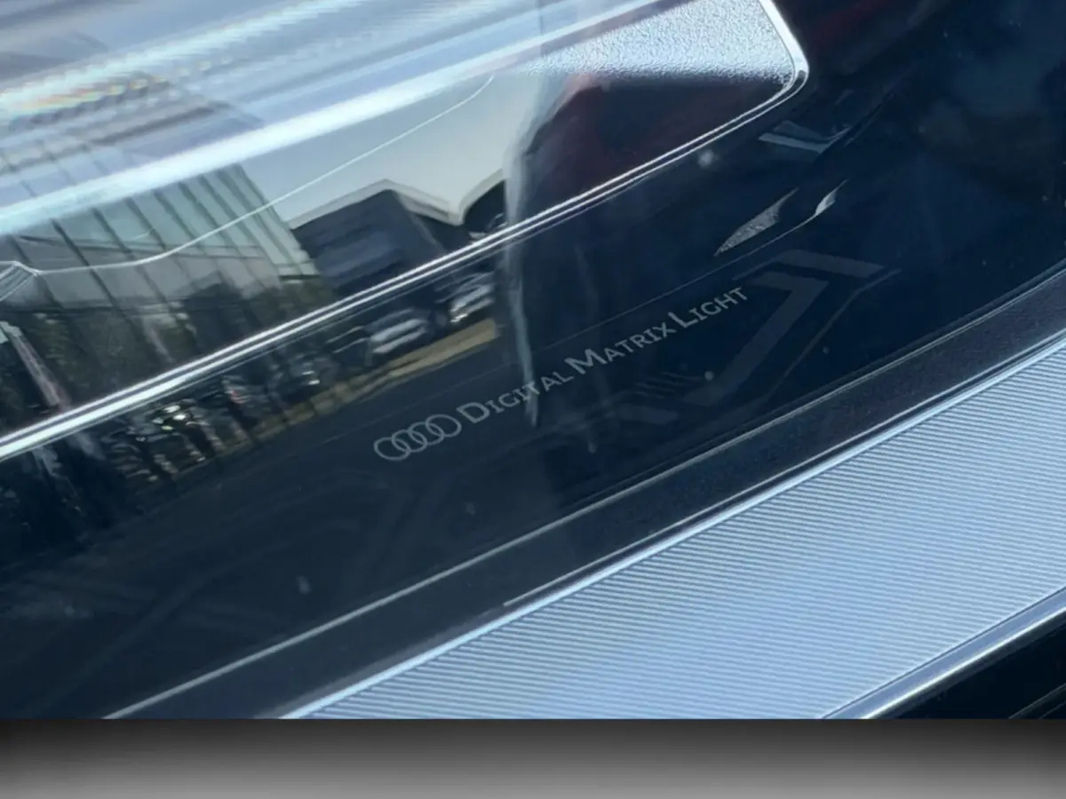 55 quattro S edition 95 kWh 94% SoH (Dealer OndH, Panorama, Matrix KopLampen, 360 Camera, Carplay, Etc)