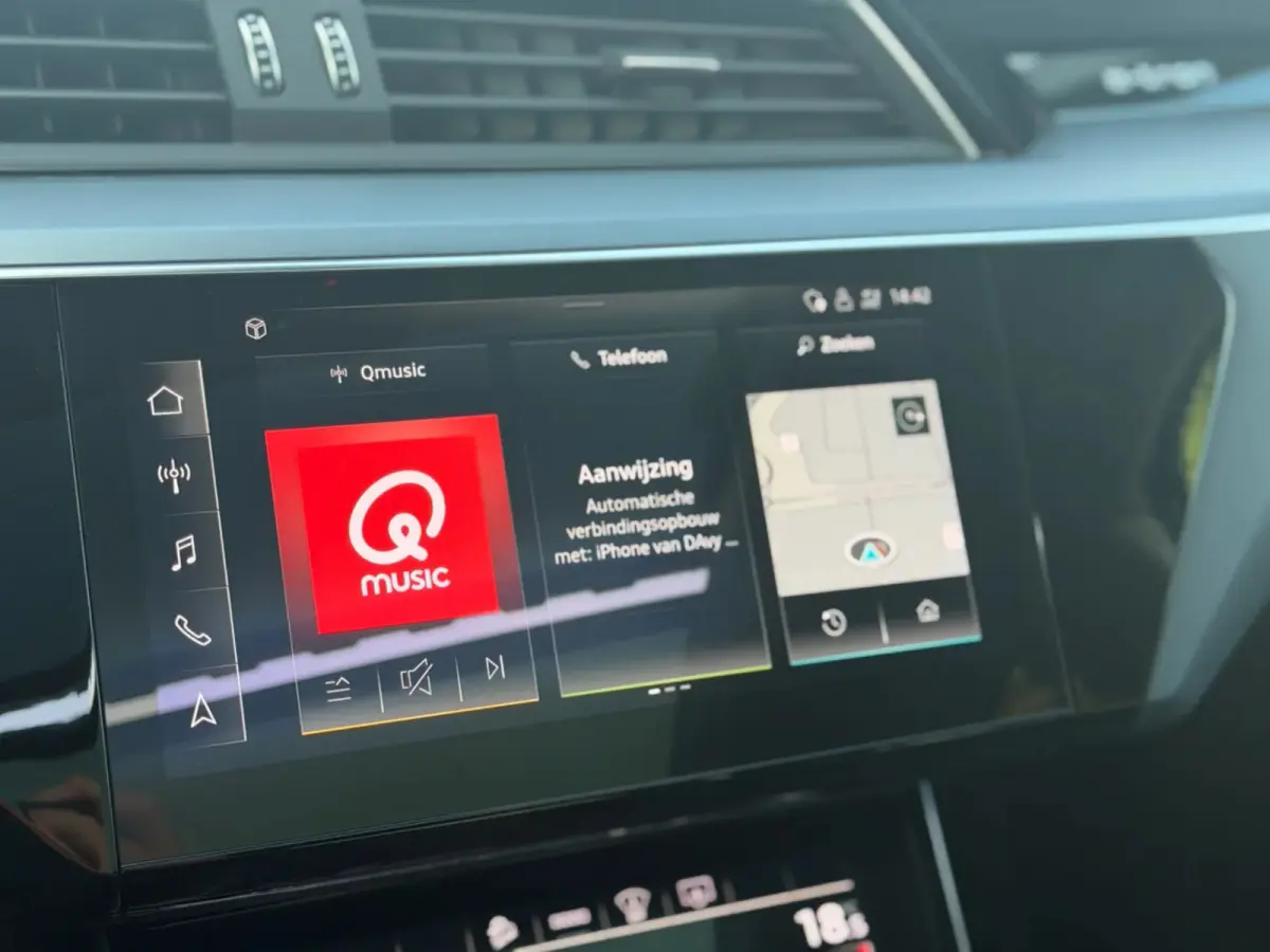 55 quattro S edition 95 kWh 94% SoH (Dealer OndH, Panorama, Matrix KopLampen, 360 Camera, Carplay, Etc)