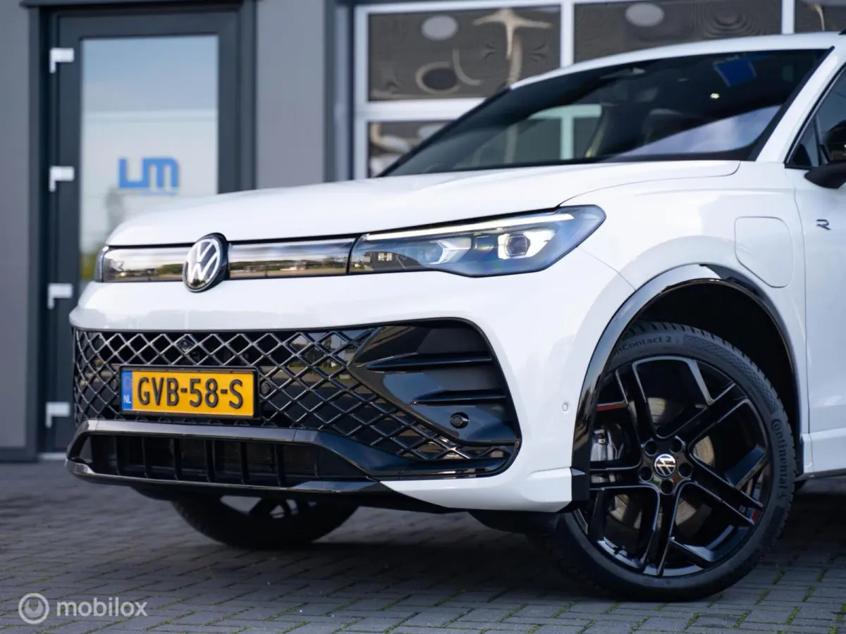 1.5 eHybrid R-Line Pano/HUD/ zeer compleet