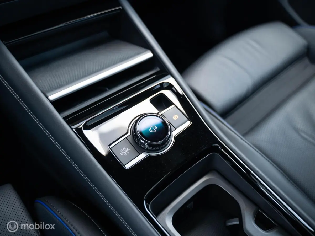 1.5 eHybrid R-Line Pano/HUD/ zeer compleet