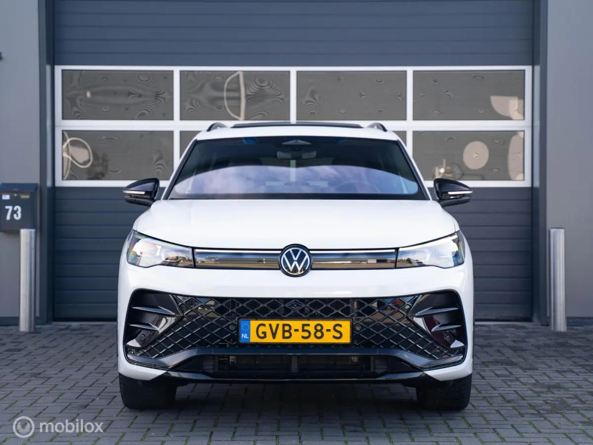 1.5 eHybrid R-Line Pano/HUD/ zeer compleet