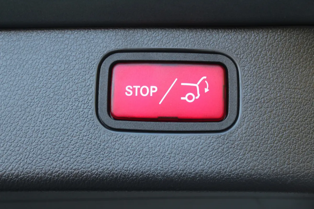 200 d Business Line 163PK | BTW-Auto | Climate Control | Camera | Stoelverwarming | Cruise Control