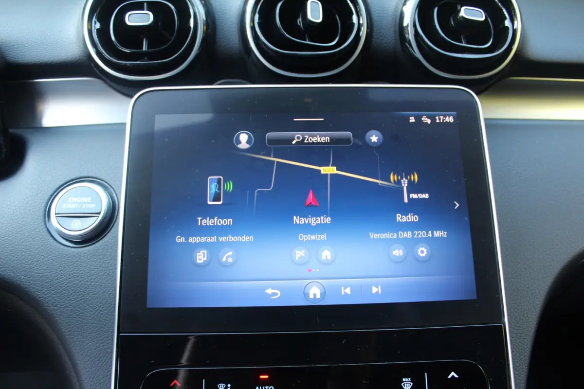 200 d Business Line 163PK | BTW-Auto | Climate Control | Camera | Stoelverwarming | Cruise Control