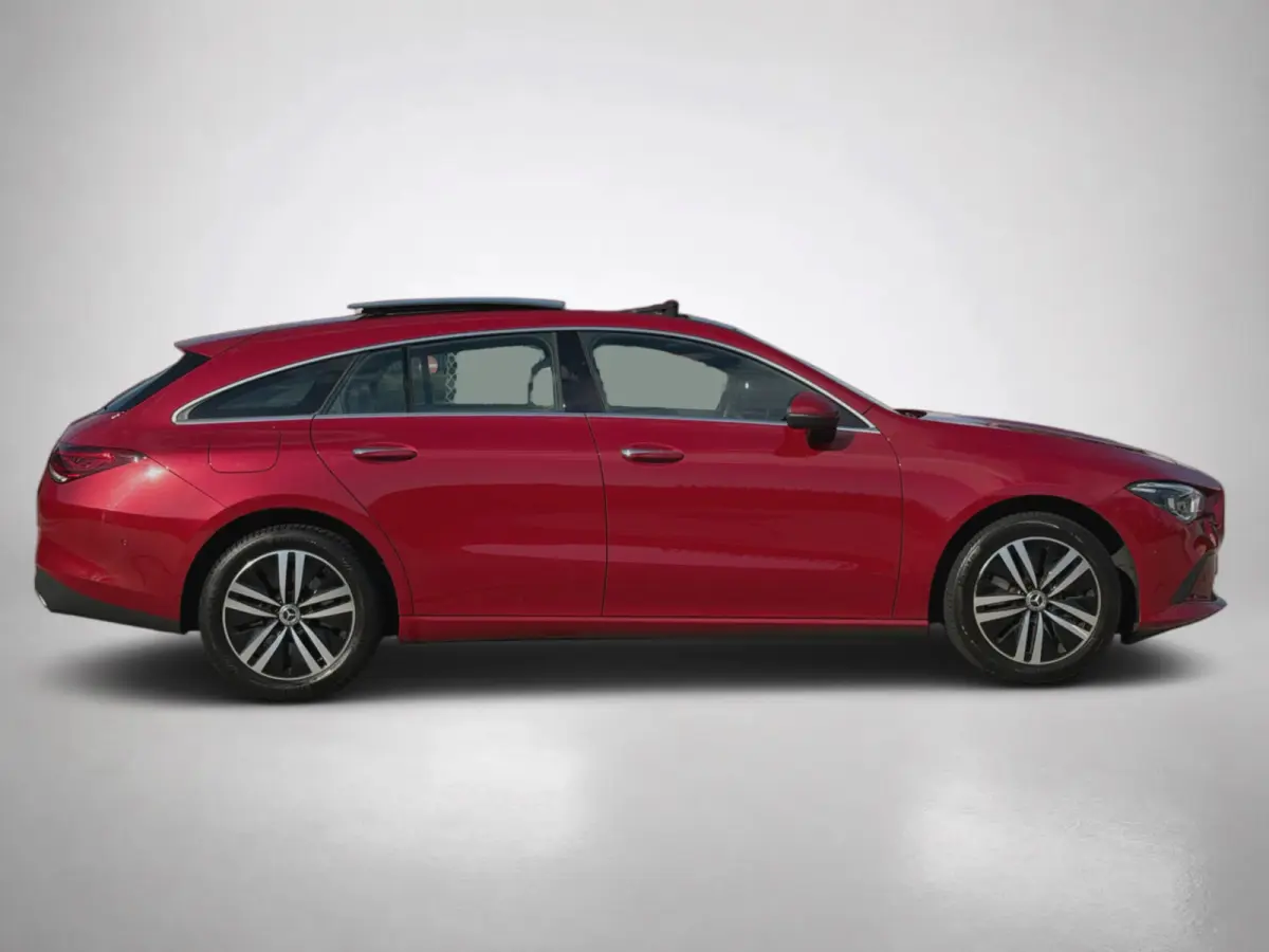 250e Solution AMG Limited (NL-auto, Goed OnderH, Panorama, SfeerV, Carplay, Lane Assist)