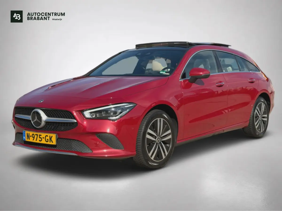 250e Solution AMG Limited (NL-auto, Goed OnderH, Panorama, SfeerV, Carplay, Lane Assist)