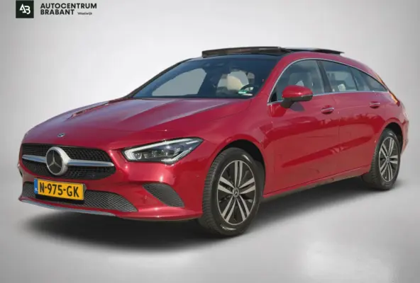 250e Solution AMG Limited (NL-auto, Goed OnderH, Panorama, SfeerV, Carplay, Lane Assist)
