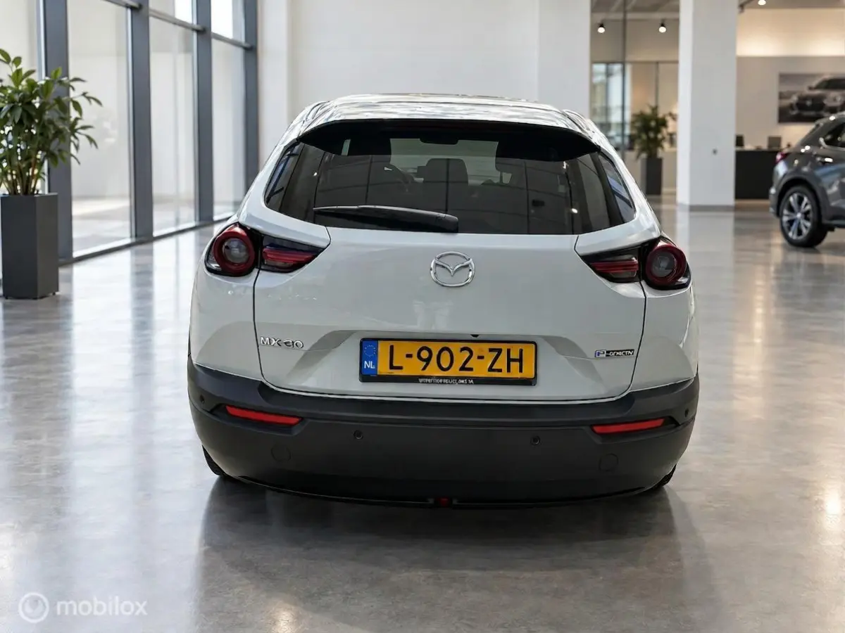 e-SkyActiv 145 36 kWh | 2021 | 44.696 km | SOH 92% | Stoel- en stuurverwarming