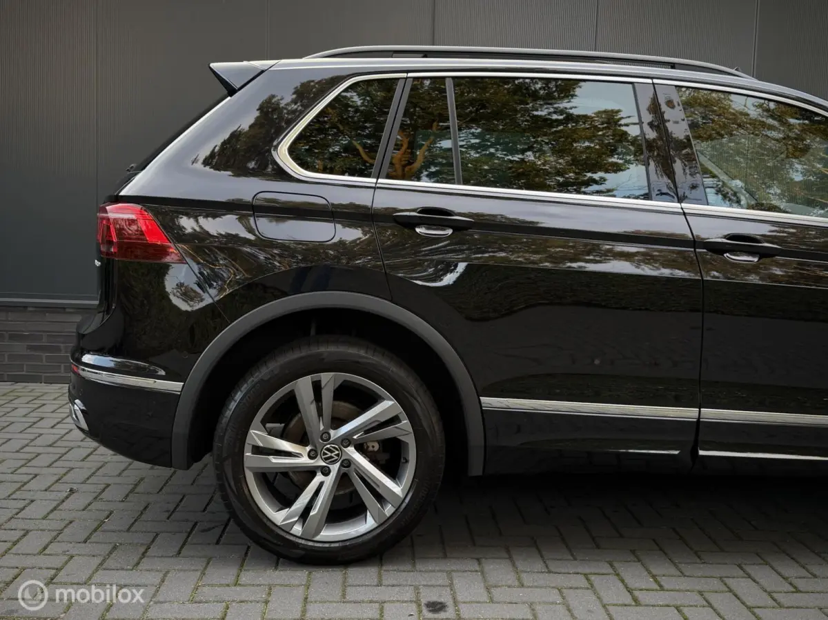 1.4 TSI eHybrid R-Line|HUD|Pano|trekhaak