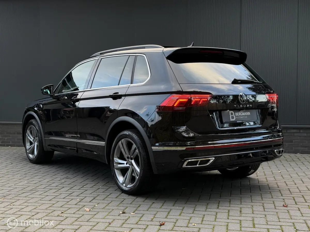 1.4 TSI eHybrid R-Line|HUD|Pano|trekhaak