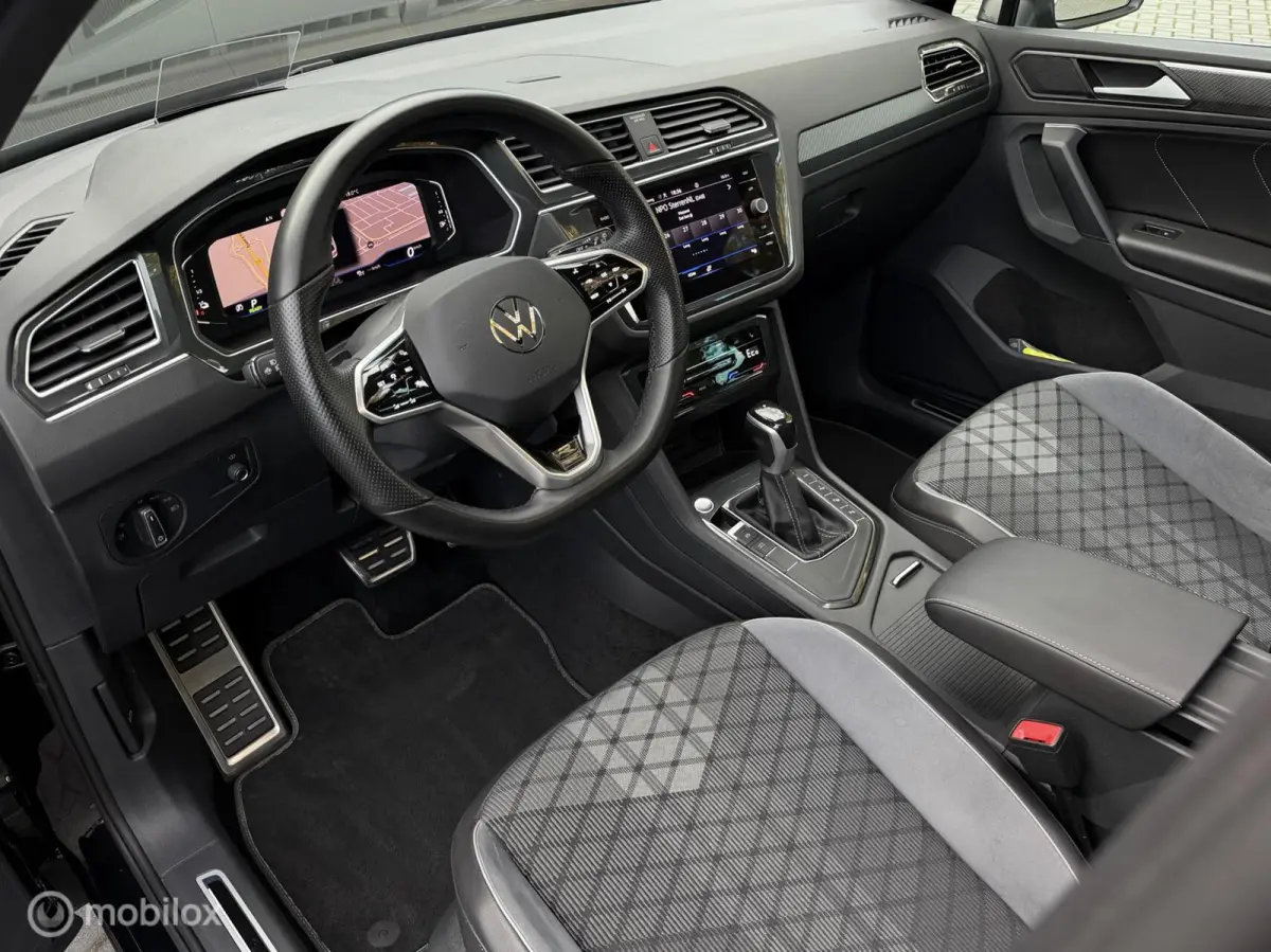 1.4 TSI eHybrid R-Line|HUD|Pano|trekhaak