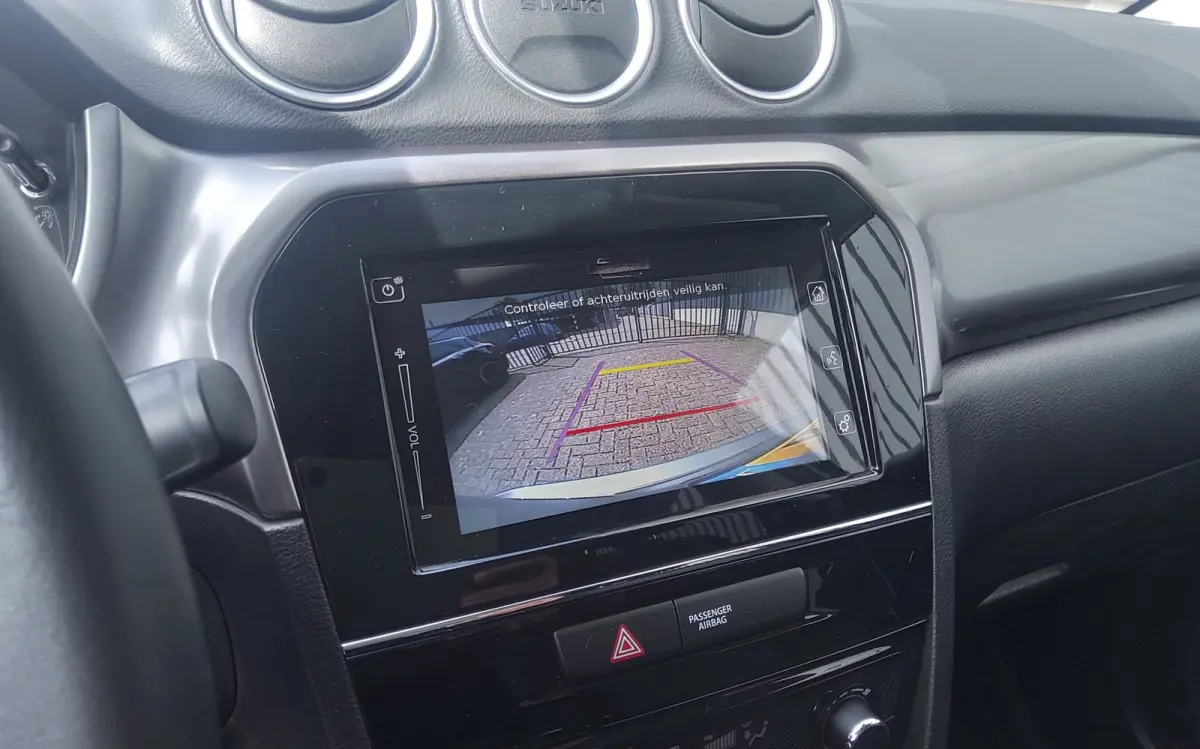 1.0 Boosterjet AllGrip Select|Camera/CarPlay®