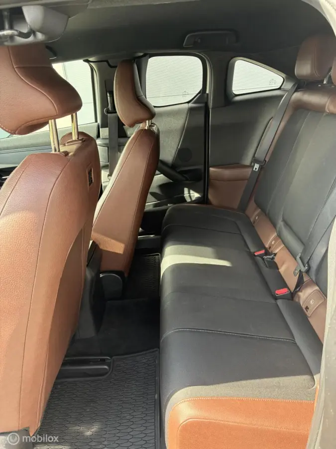 e-SkyActiv 145 First Edition 36 kWh | SOH 92,5% | HUD | Camera | Stoelverwarming