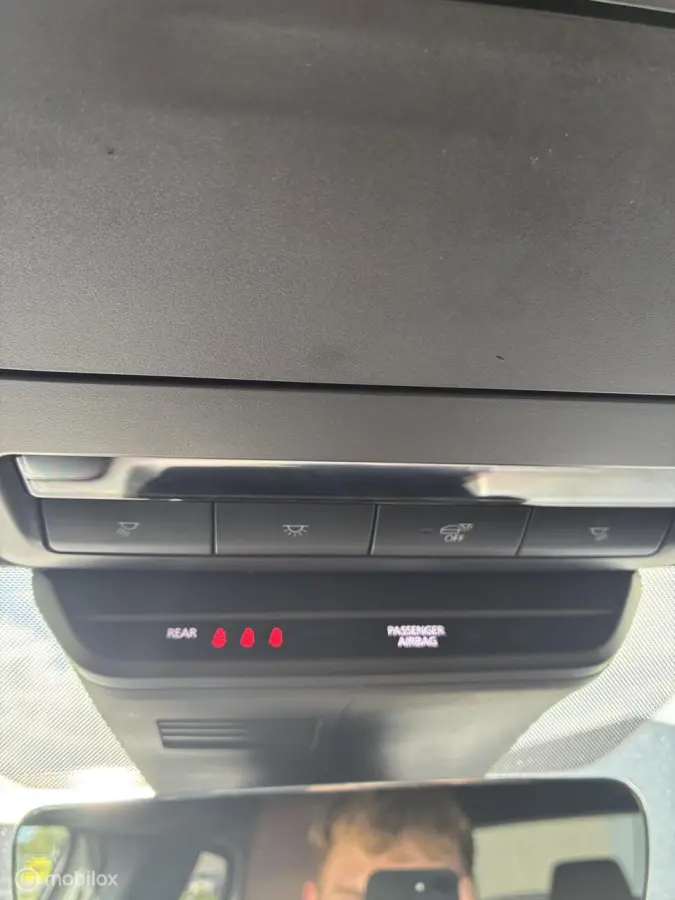 e-SkyActiv 145 First Edition 36 kWh | SOH 92,5% | HUD | Camera | Stoelverwarming