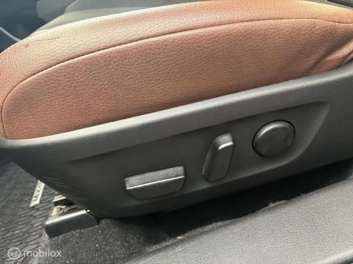 e-SkyActiv 145 First Edition 36 kWh | SOH 92,5% | HUD | Camera | Stoelverwarming