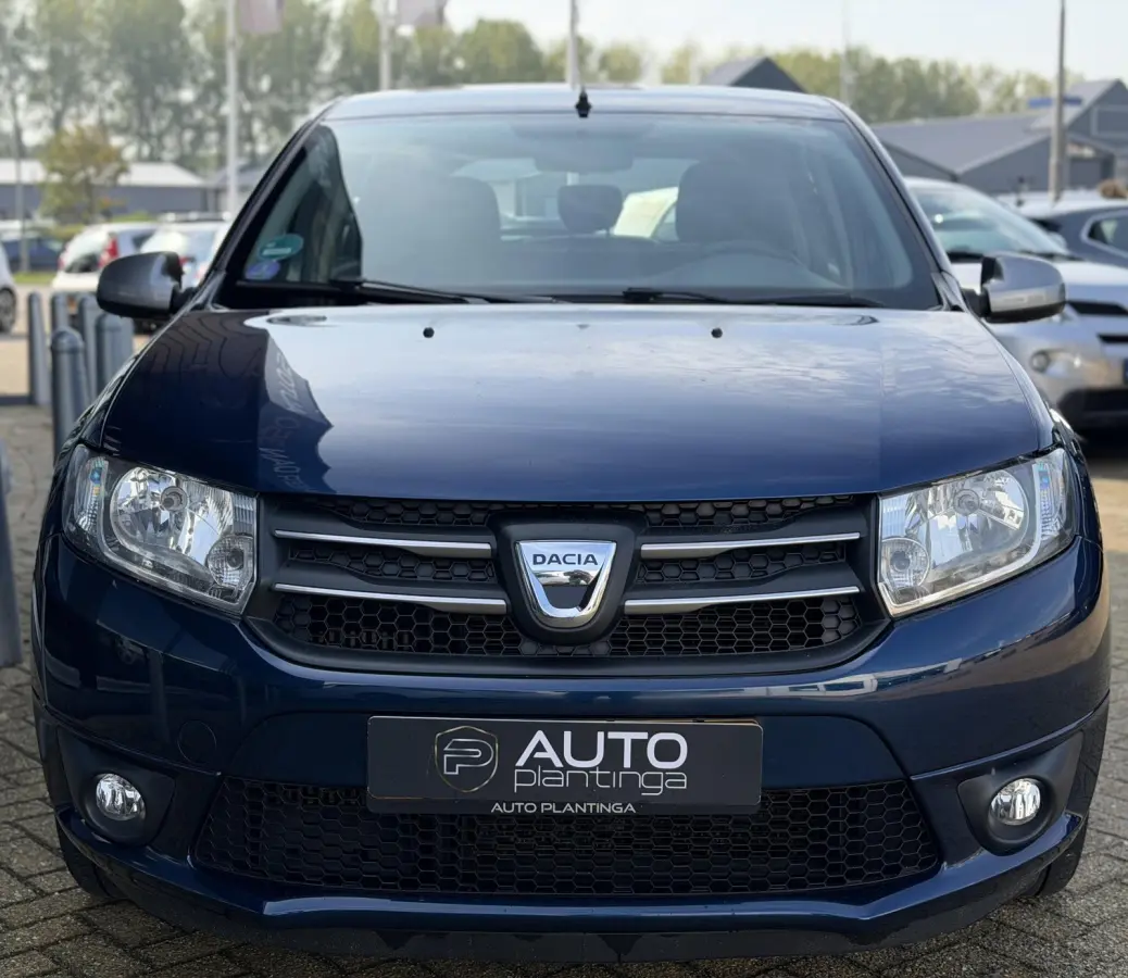 0.9 TCe 10th Anniversary 90PK | 1e Eigenaar | Volledig Dealeronderhouden! | NL AUTO | NAP | Afneembare Trekhaak | Airco | Parkeersensoren | Navigatie | Cruise Control | 2 Sleutels |