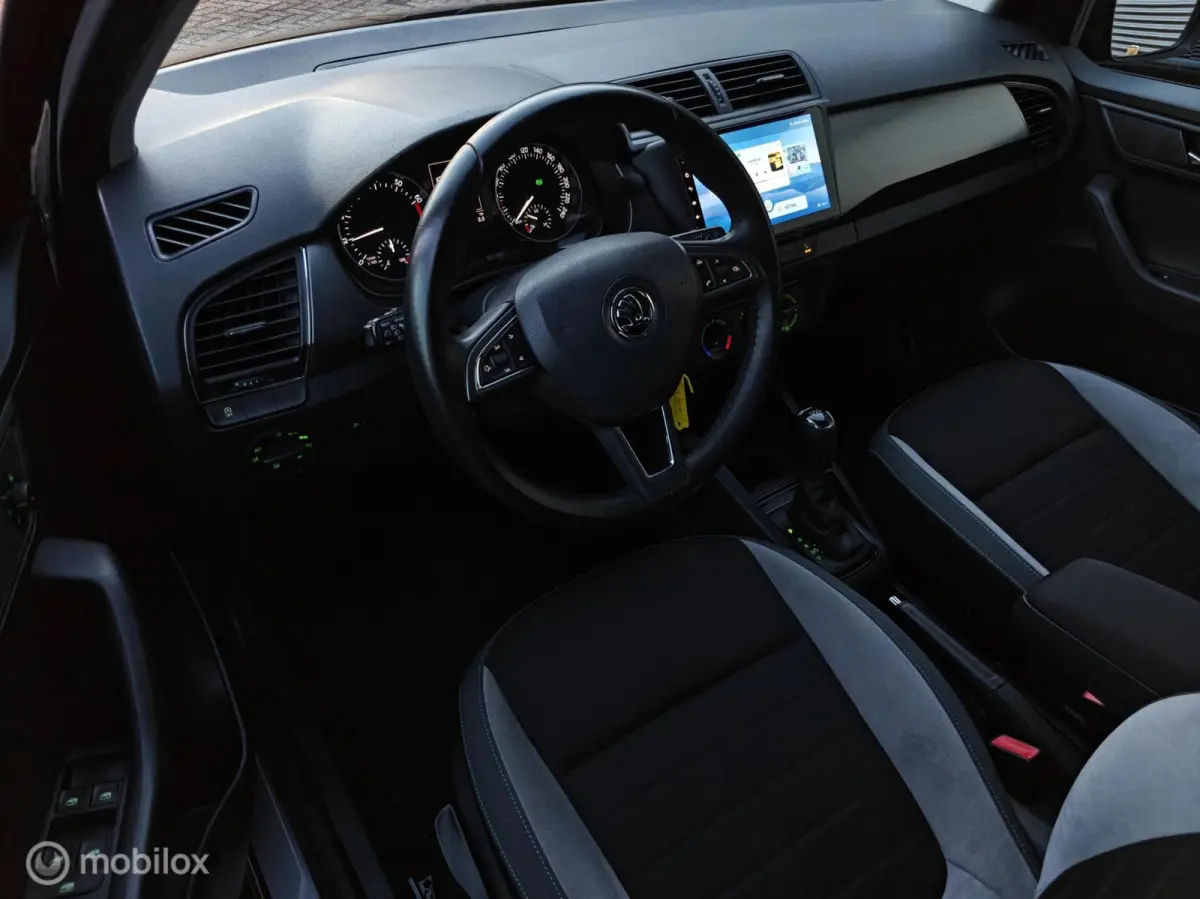 Hatchback 1.2TSi 110pk DSG-7 AUTOMAAT JOY LM PDC