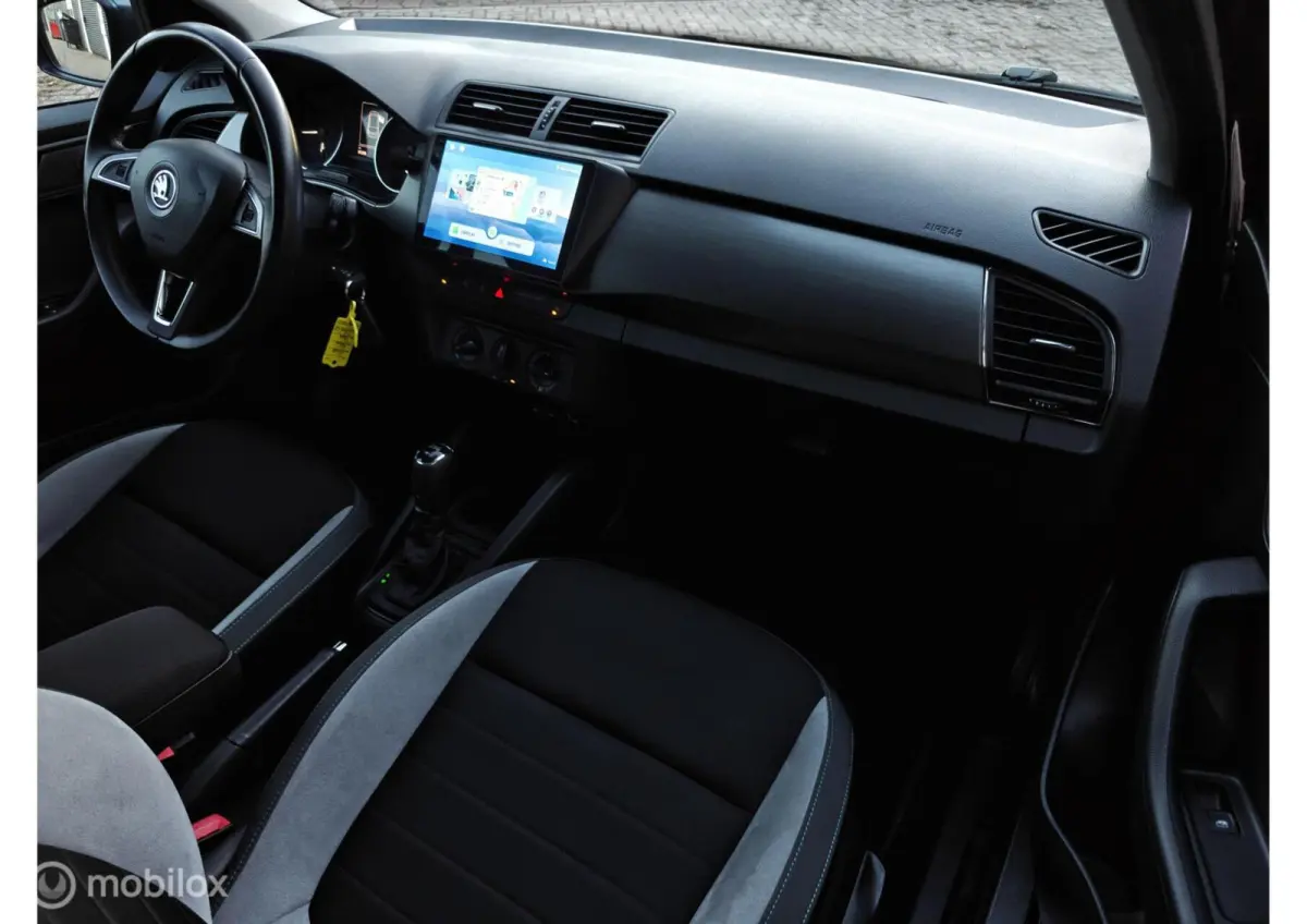 Hatchback 1.2TSi 110pk DSG-7 AUTOMAAT JOY LM PDC