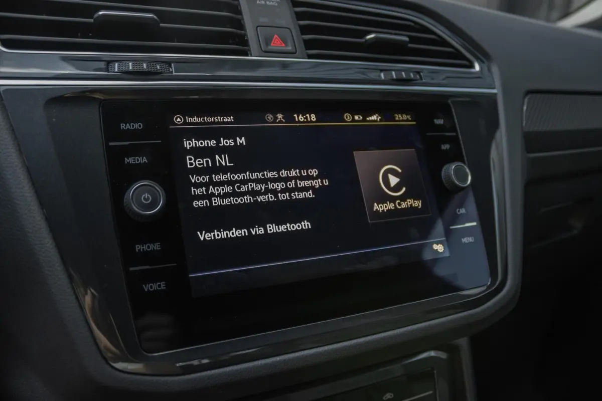 1.4 TSI eHybrid R-Line | IQ-LIGHT | ACC | CARPLAY |