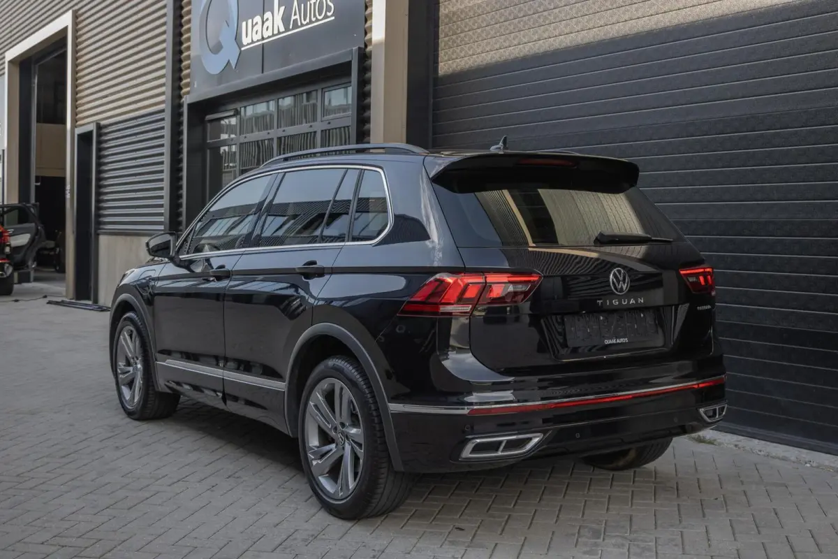 1.4 TSI eHybrid R-Line | IQ-LIGHT | ACC | CARPLAY |