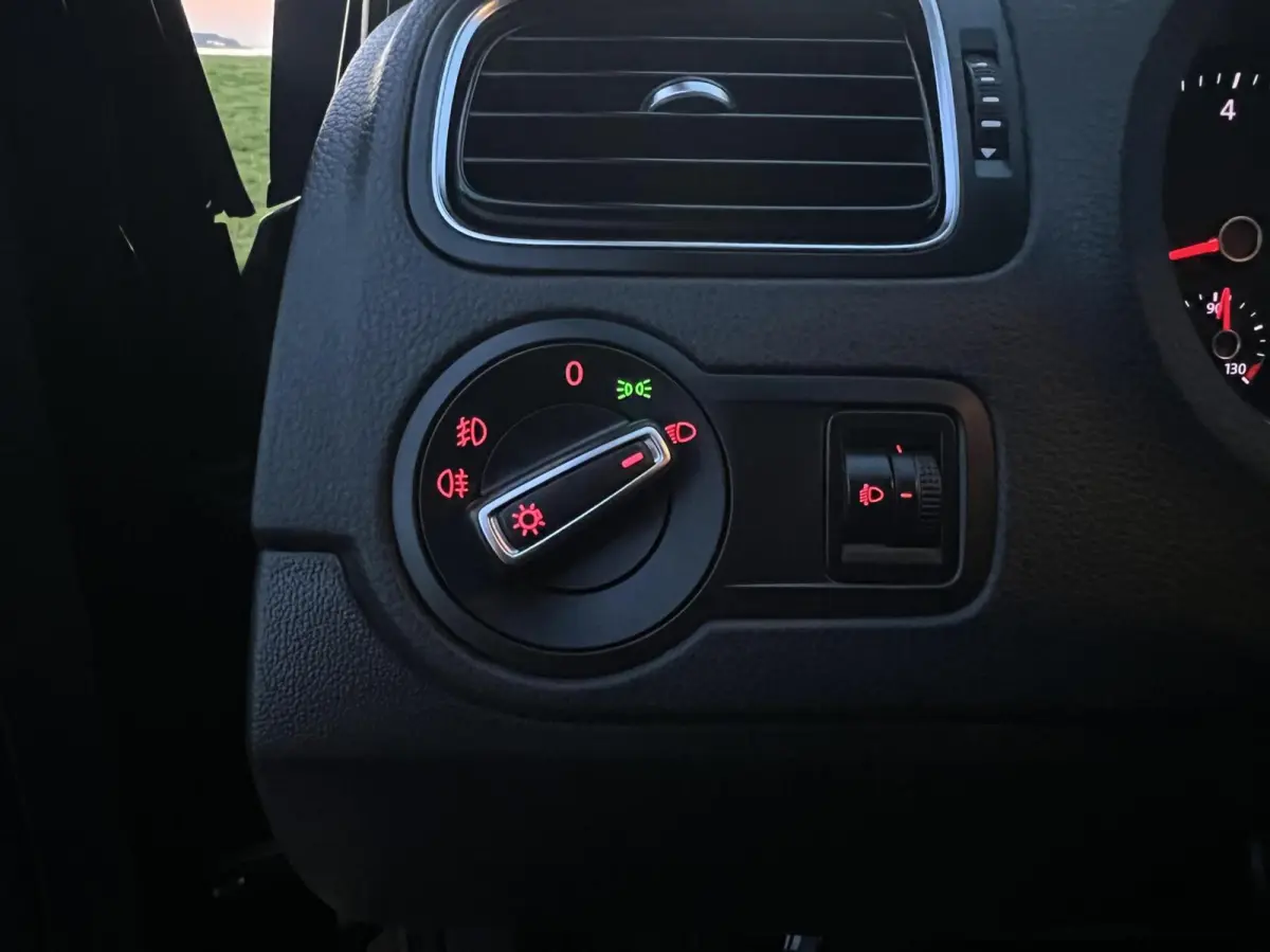 1.0 Bluemotion |2016|AIRCO|5-DRS|NW APK