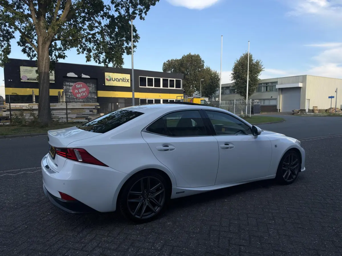 300h F Sport Edition - UNIEK/NAVI/CAMERA/LEER/NAP