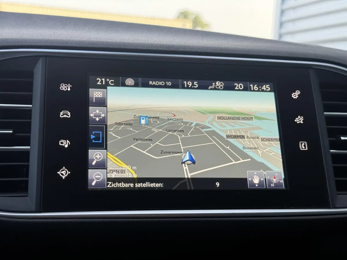 1.2 PureTech Style 2e Eigenaar|Clima|Cruise|Trekhaak|Navi|Elek ramen|Lm velgen|Nieuwe APK bij aflevering