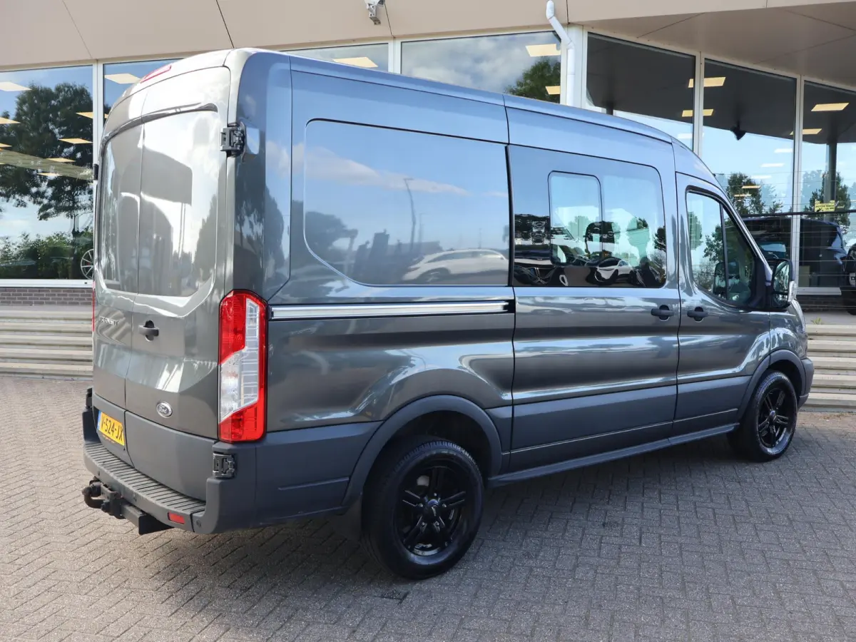 330 2.0 TDCI 130 PK L2H2 DUBBEL CABINE 5-PERS. *85.969 KM* | EURO 6 | TREKHAAK 2650 KG | LMV