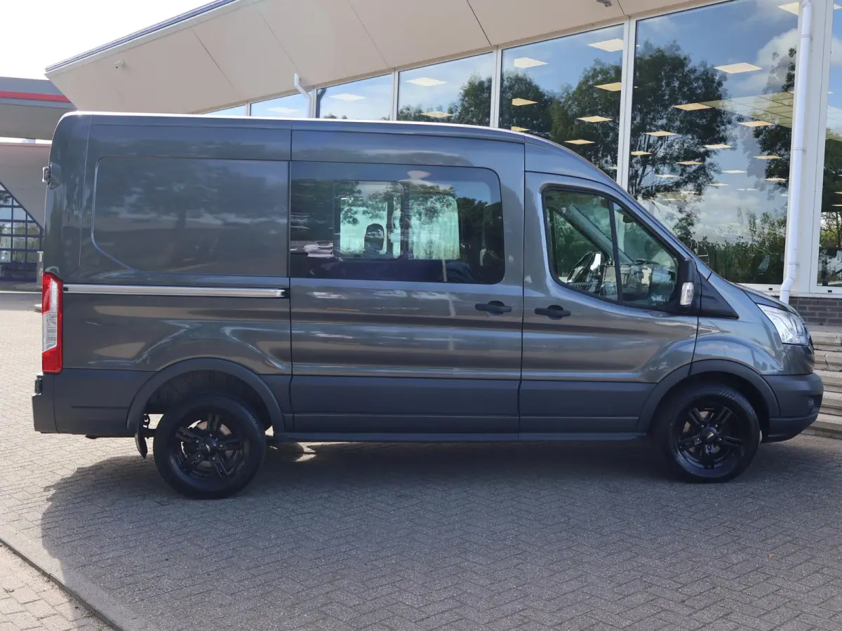 330 2.0 TDCI 130 PK L2H2 DUBBEL CABINE 5-PERS. *85.969 KM* | EURO 6 | TREKHAAK 2650 KG | LMV