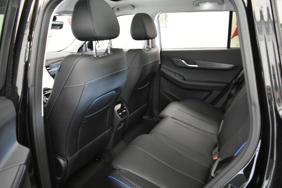 Exclusive 61 kWh | 405 km WLTP | Pano | Leder