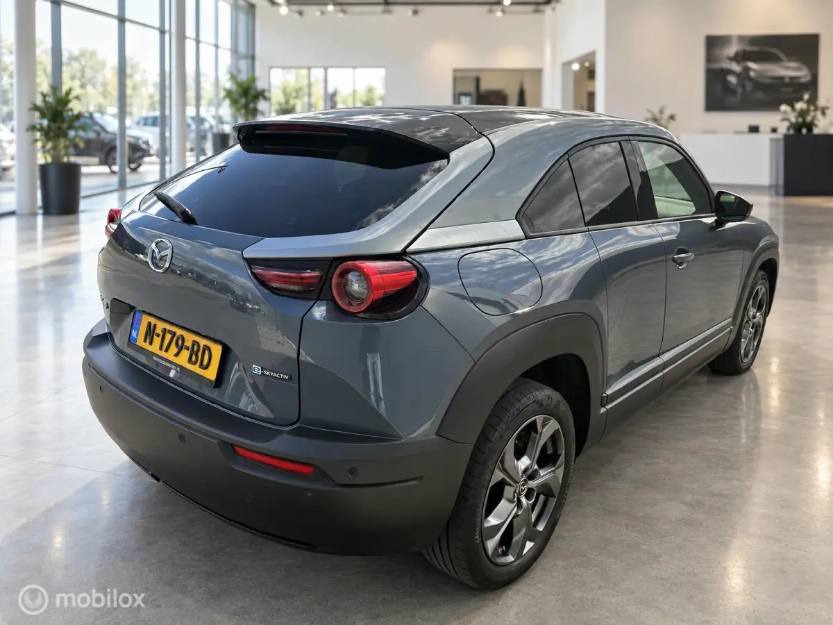 e-SkyActiv 145 36 kWh | SOH 94,25% | Camera | Stoel- & stuurverwarming | 49.732 km