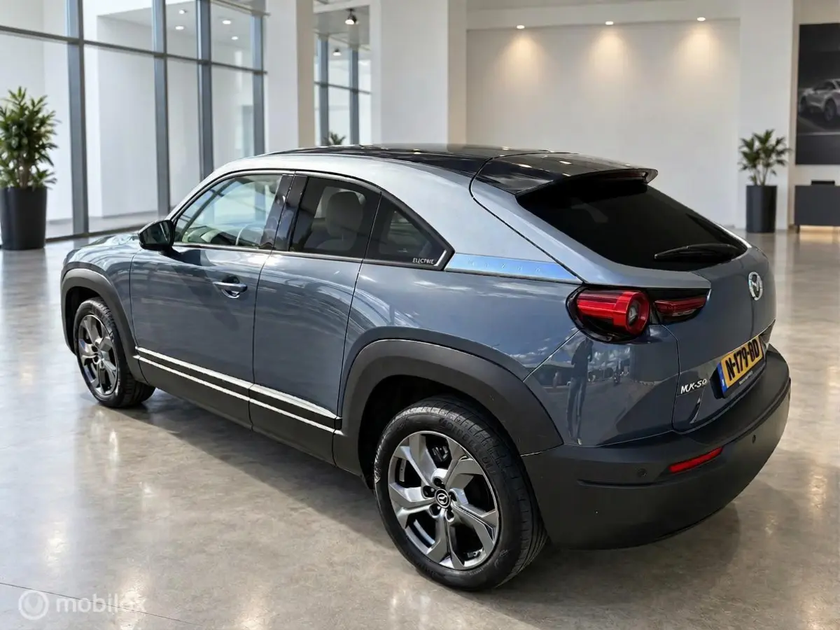 e-SkyActiv 145 36 kWh | SOH 94,25% | Camera | Stoel- & stuurverwarming | 49.732 km