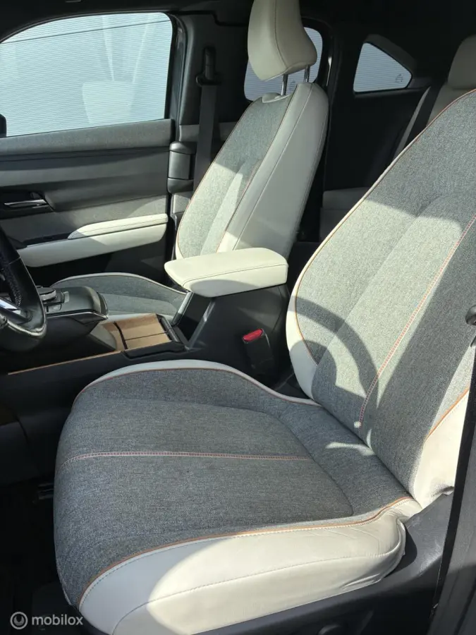 e-SkyActiv 145 36 kWh | SOH 94,25% | Camera | Stoel- & stuurverwarming | 49.732 km
